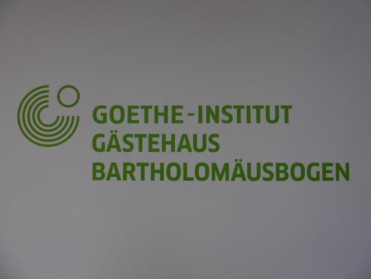 Gastehaus Goethe-Institut Gottingen Apartment ภายนอก รูปภาพ